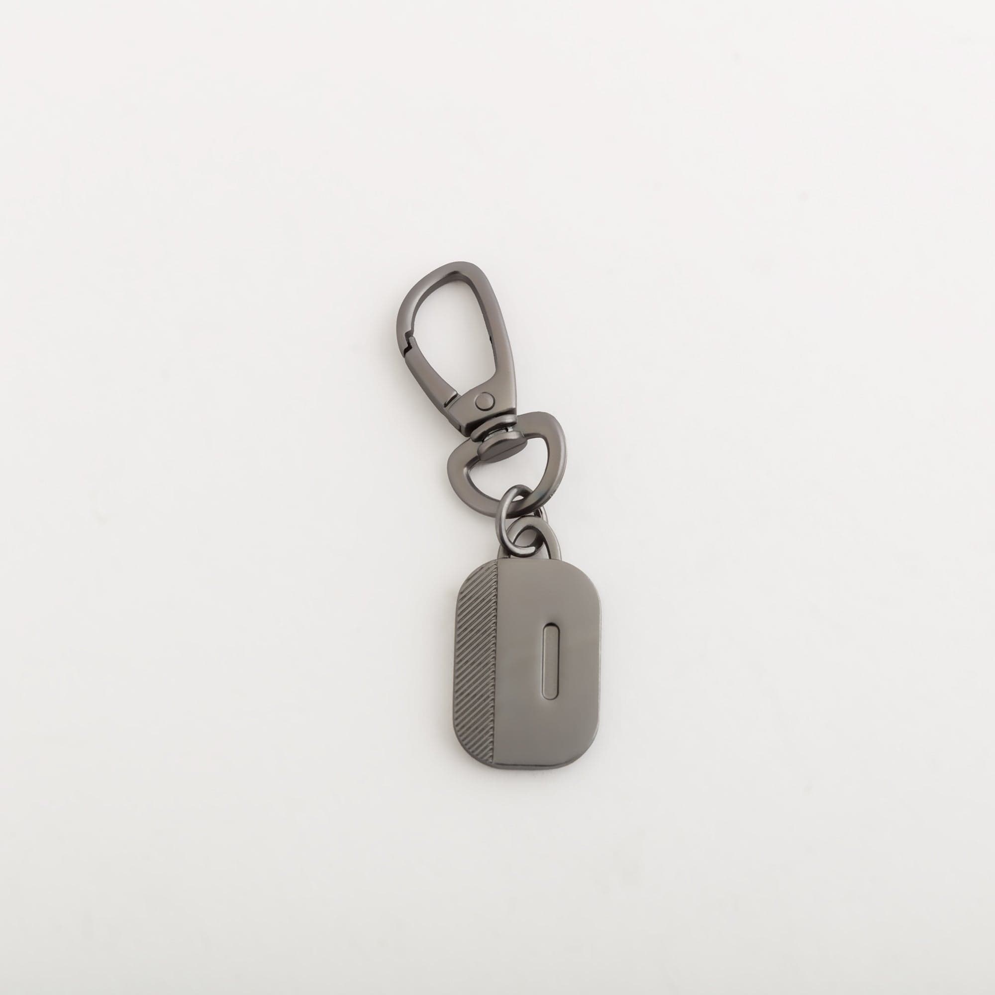 Charm - Men's letter pendant